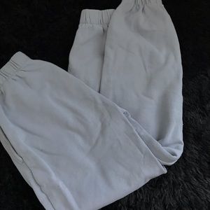 Women’s J. Galt/Brandy Melville sweats